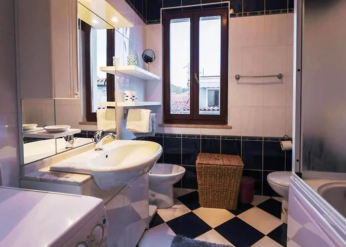 Perla Bleu 4 *